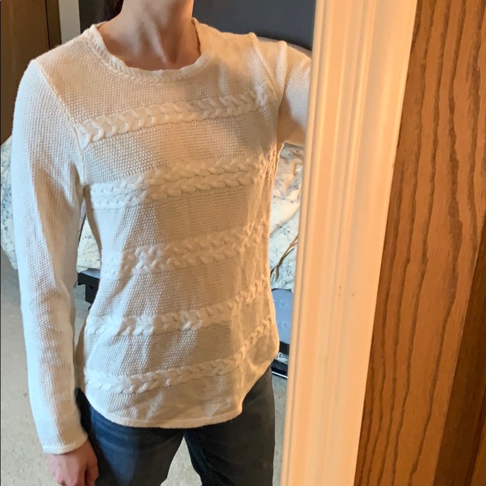 St John’s Bay ivory knit sweater, size medium